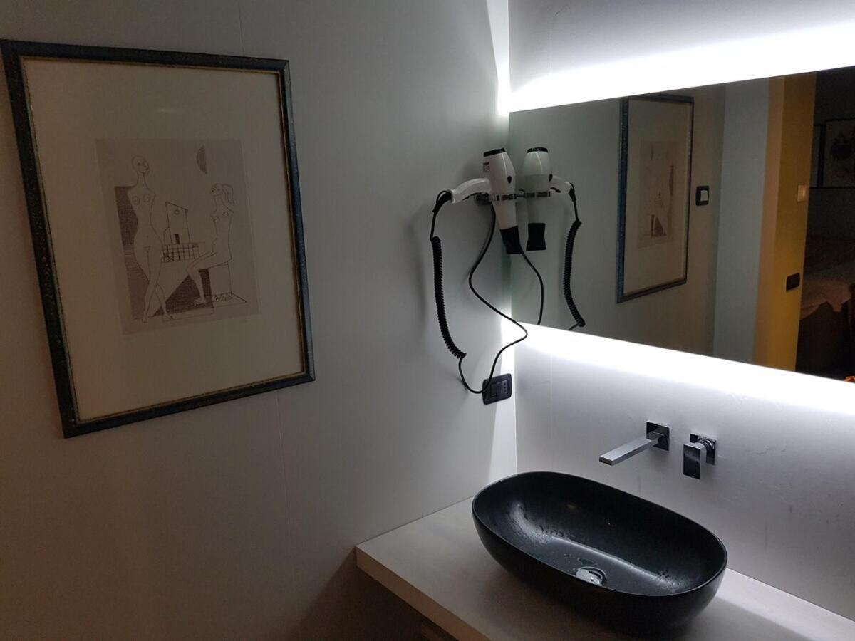 Apartamento Chocolat La Mairie Omegna Habitación foto
